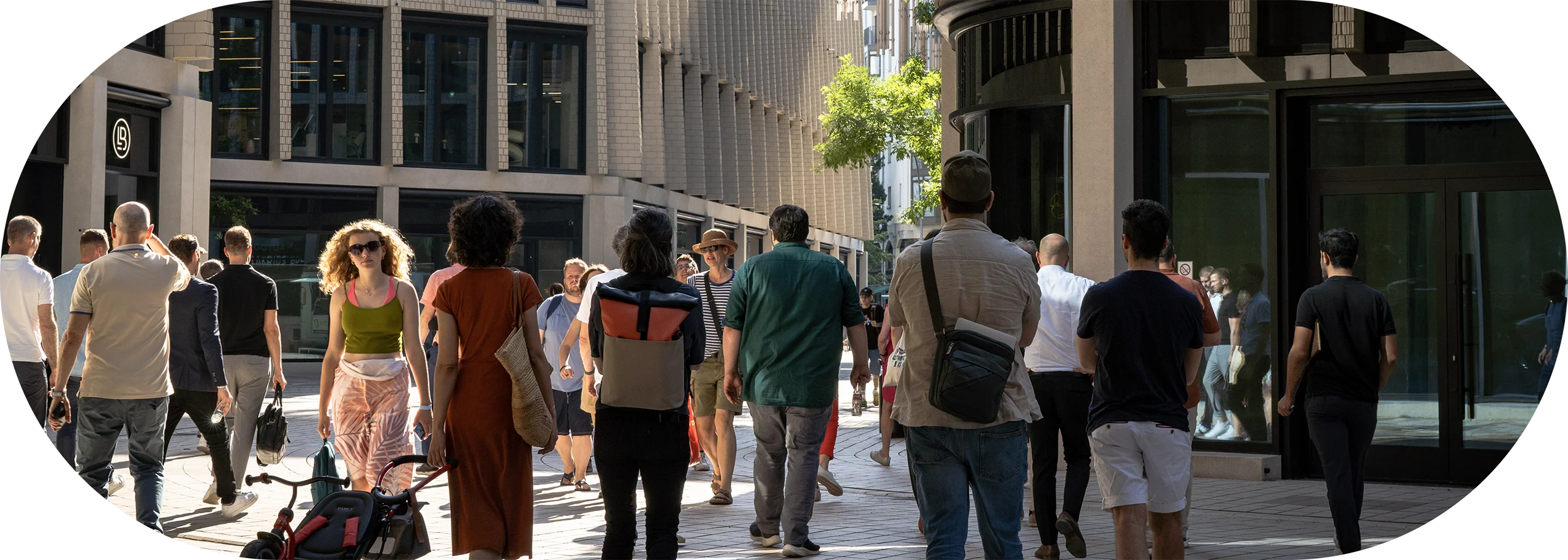 AM TACHELES mit Läuten